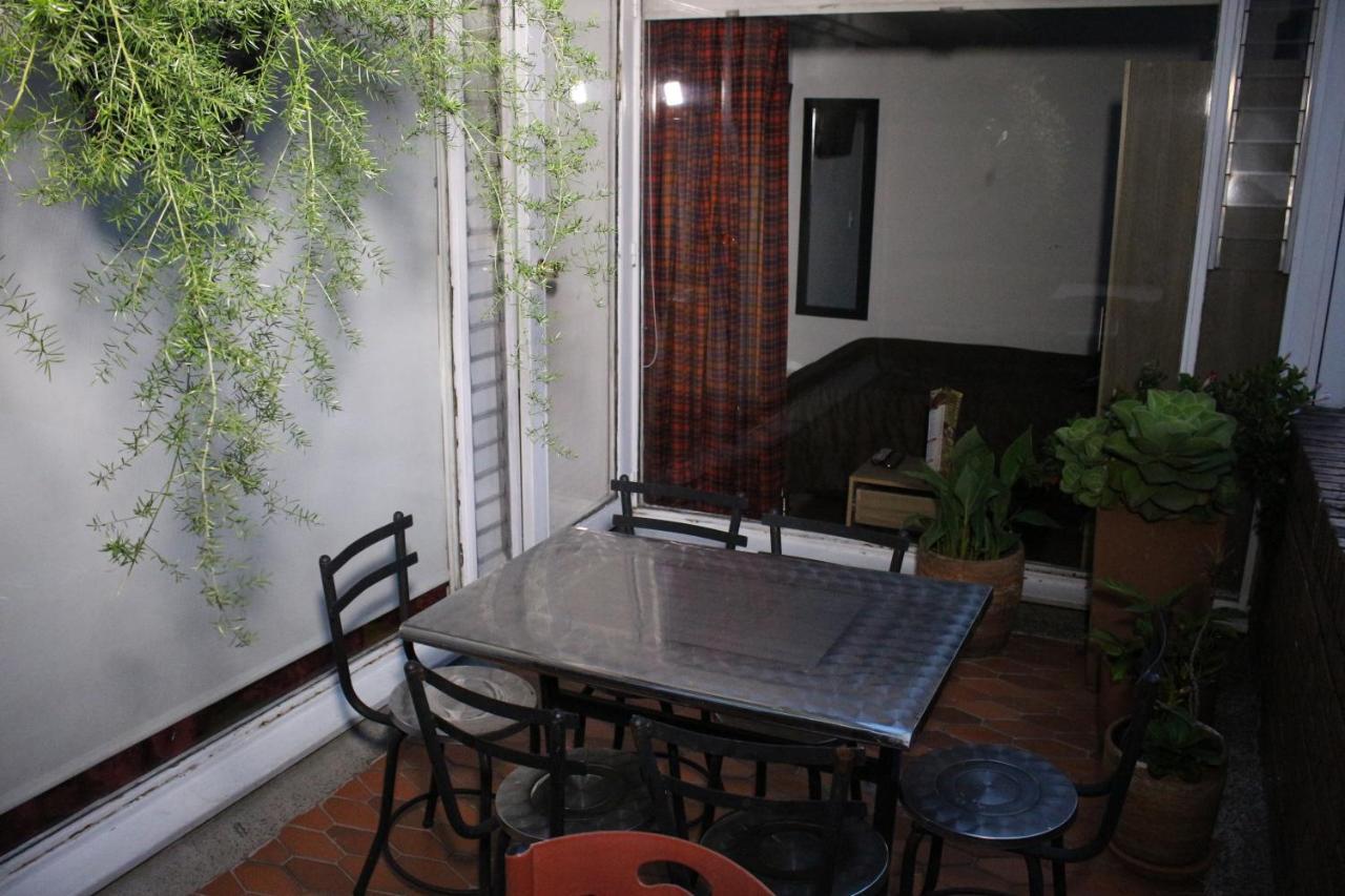 Hospedaje Sary House โบโกตา ภายนอก รูปภาพ